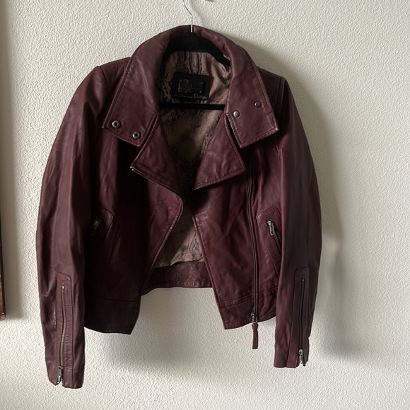 Aritzia x Mackage Kenya Leather Moto Jacket Size XS Maroon - Picture 2 of 13
